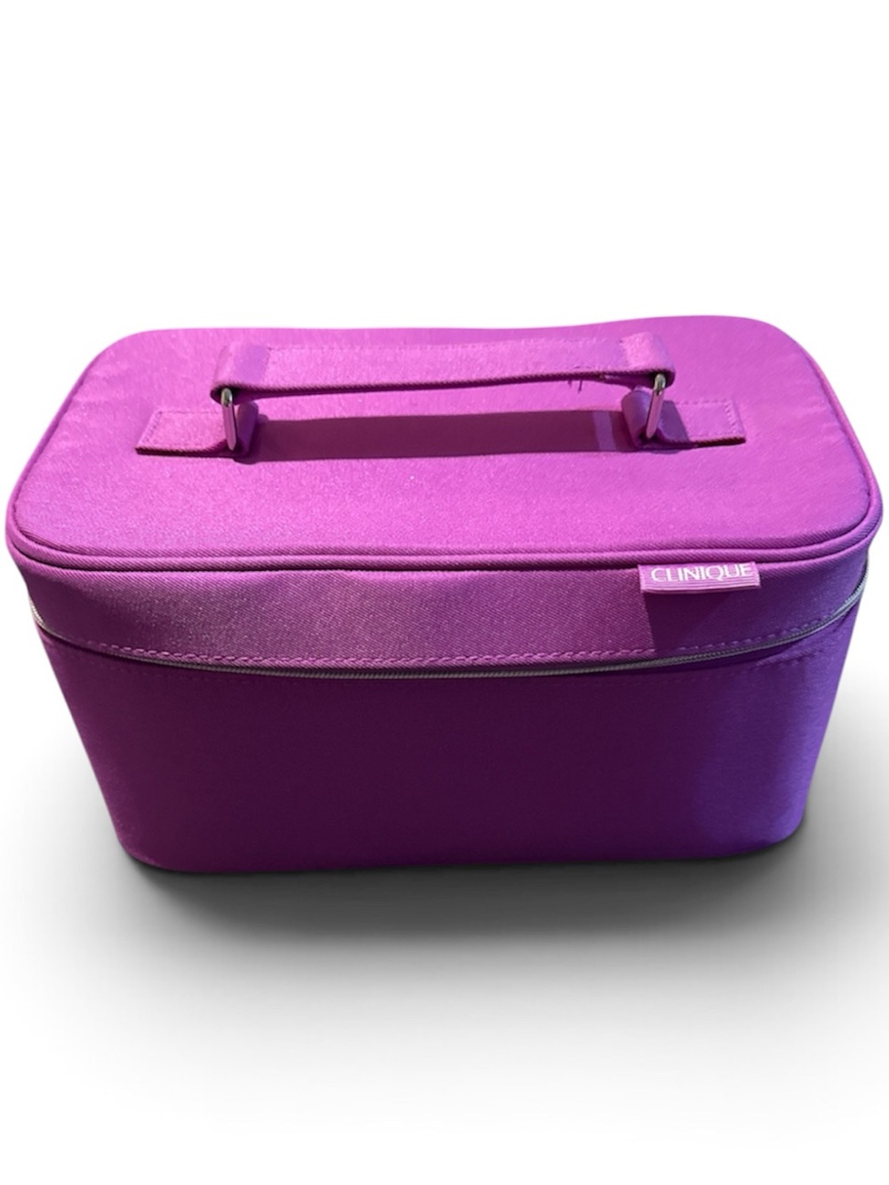Clinique Bright Pink Travel Toiletry Organizer Set with Compact Mesh Storage - Picture 3 of 6